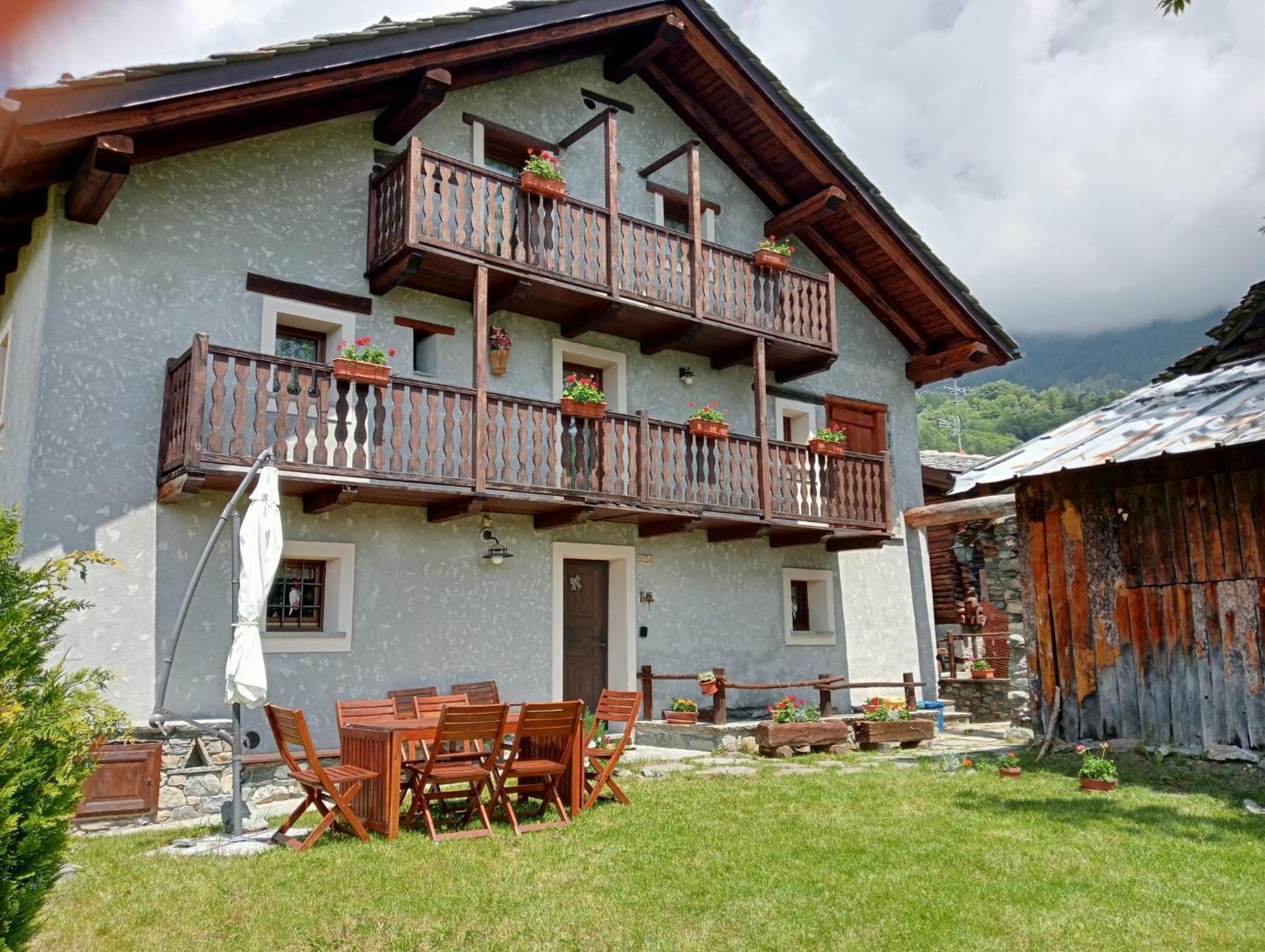 Home Sweet Home Antey-Saint-André Exterior foto